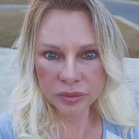 Amy, Nurse Practitioner ❤ - Picture 2 of 7